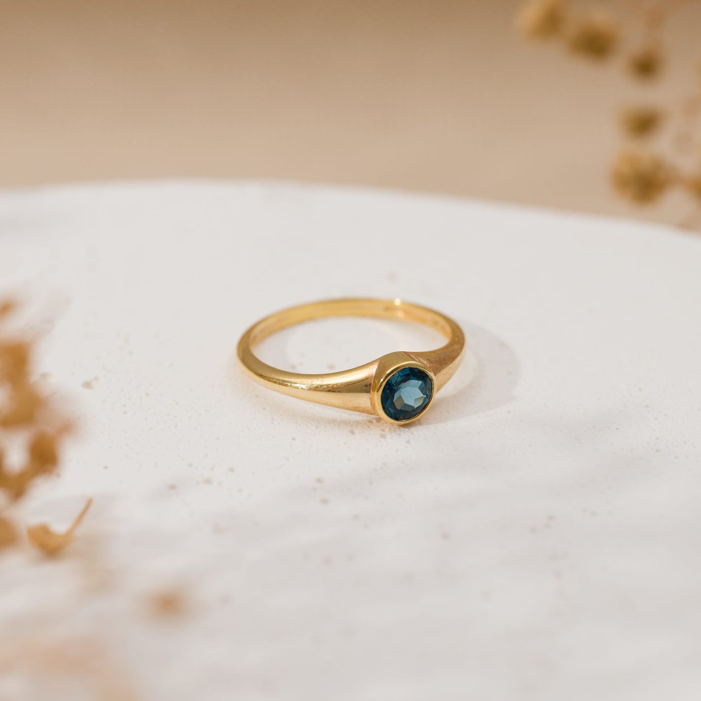 London Topaz Gümüş Yüzük
