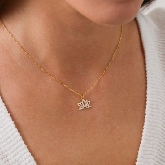 Lotus Gümüş Kolye