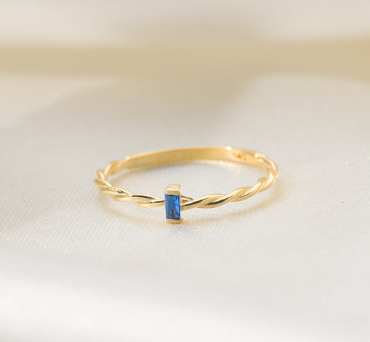 Sapphire İnce Twist Gümüş Yüzük
